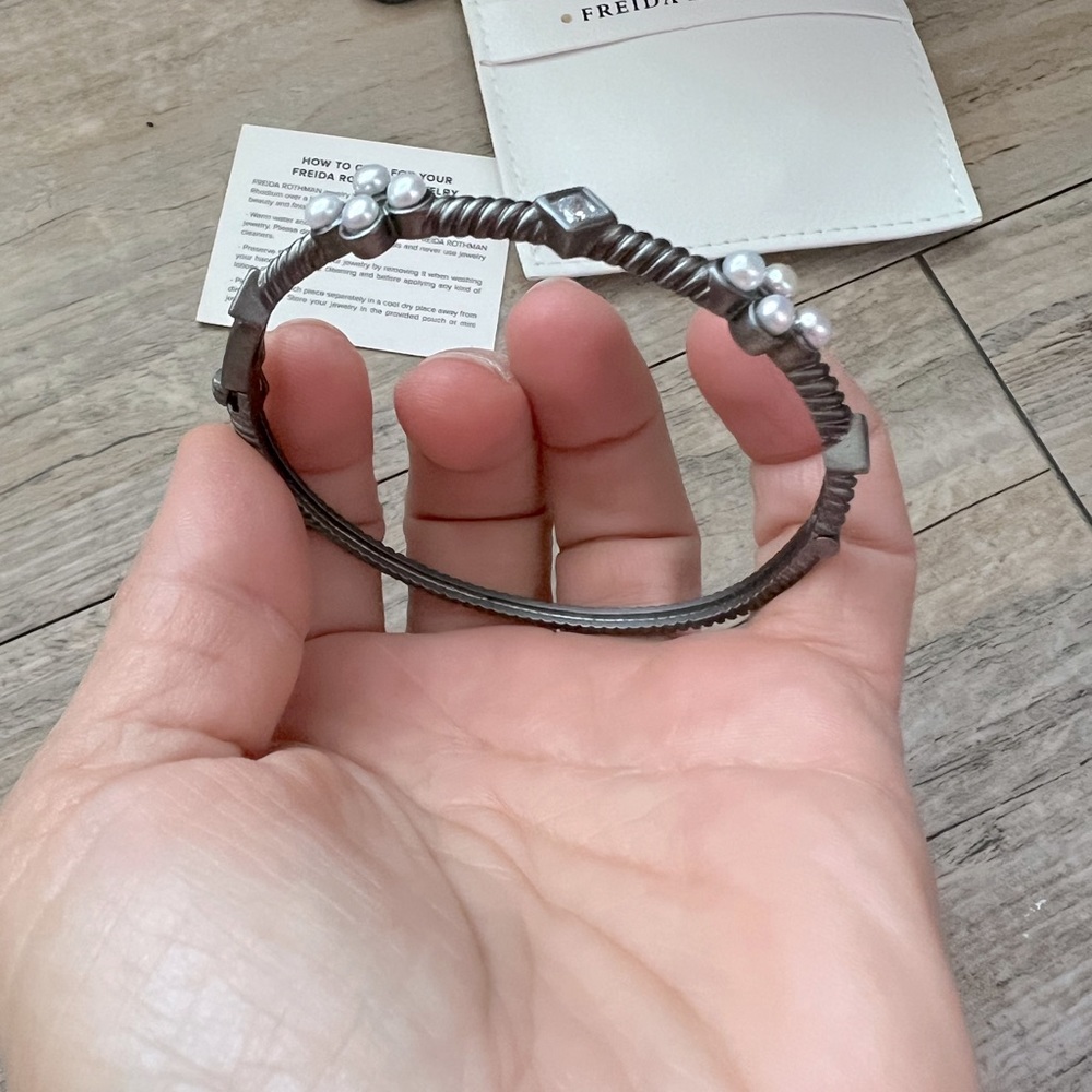 Freida Rothman bracelet - Picture 3 of 3
